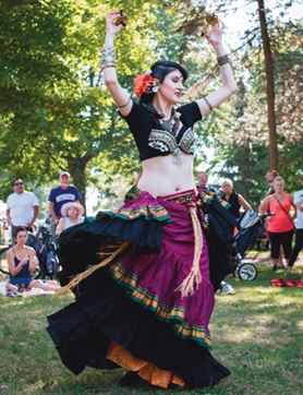 Cat Stappas performing belly dance